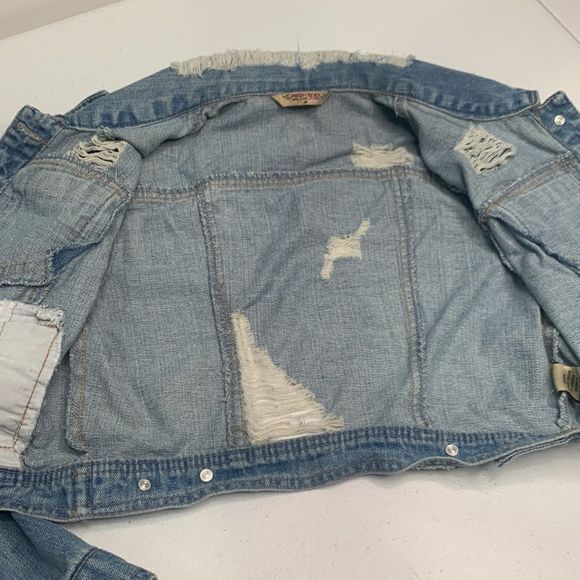 Highway Distressed Jean Jacket - Picture 5 of 10